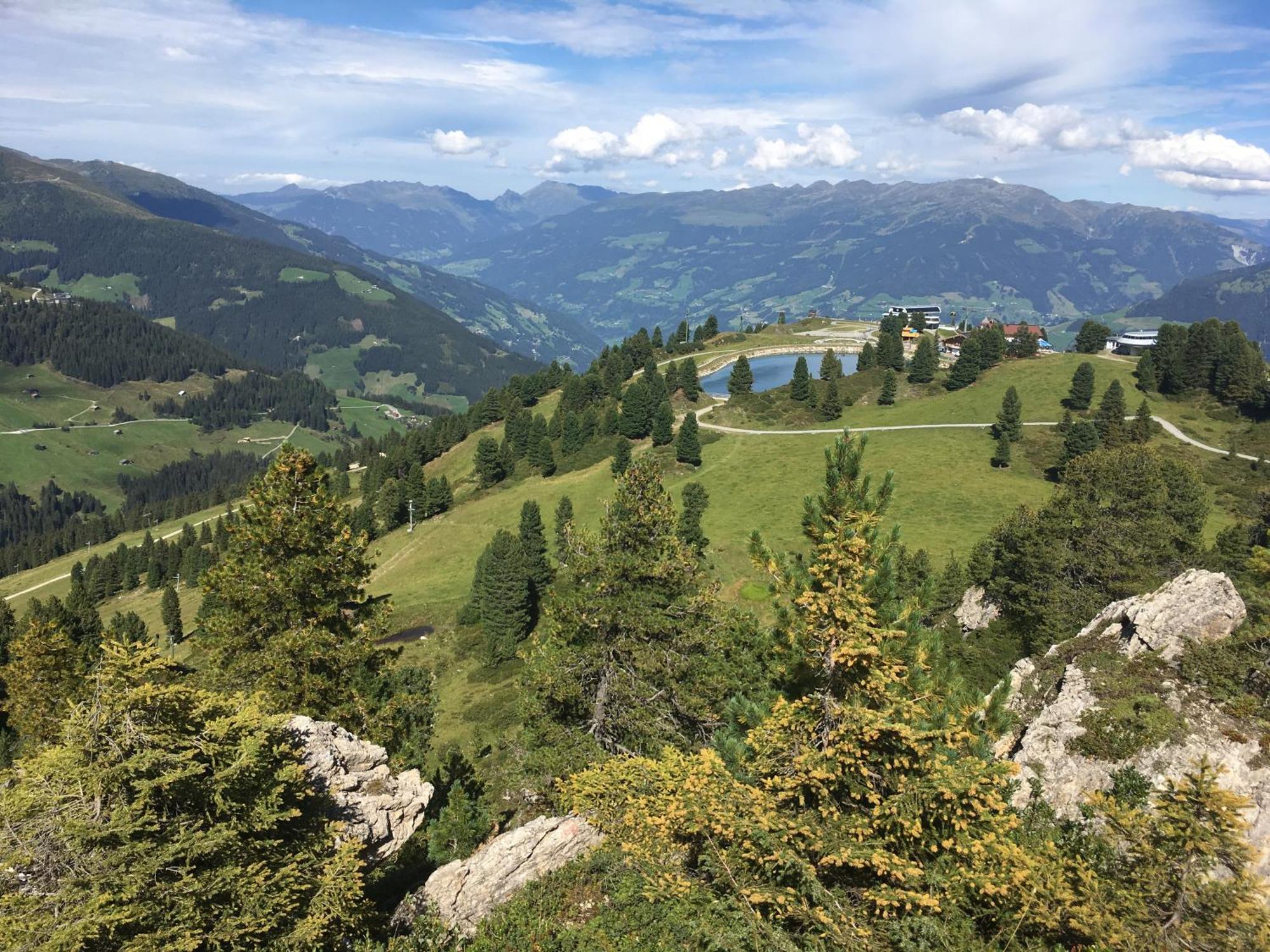 Landhaus Katharina Bis 12 Personen Mit Saunachalet Und Blick Auf Die Bergwelt Des Zillertals Hippach Exterior foto